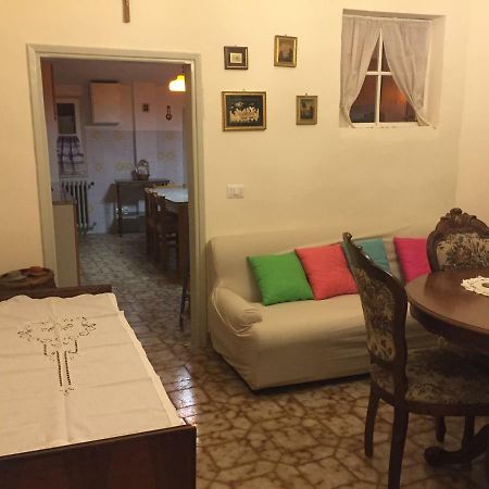 La Casa Di Luigi Apartment Montevarchi Ngoại thất bức ảnh