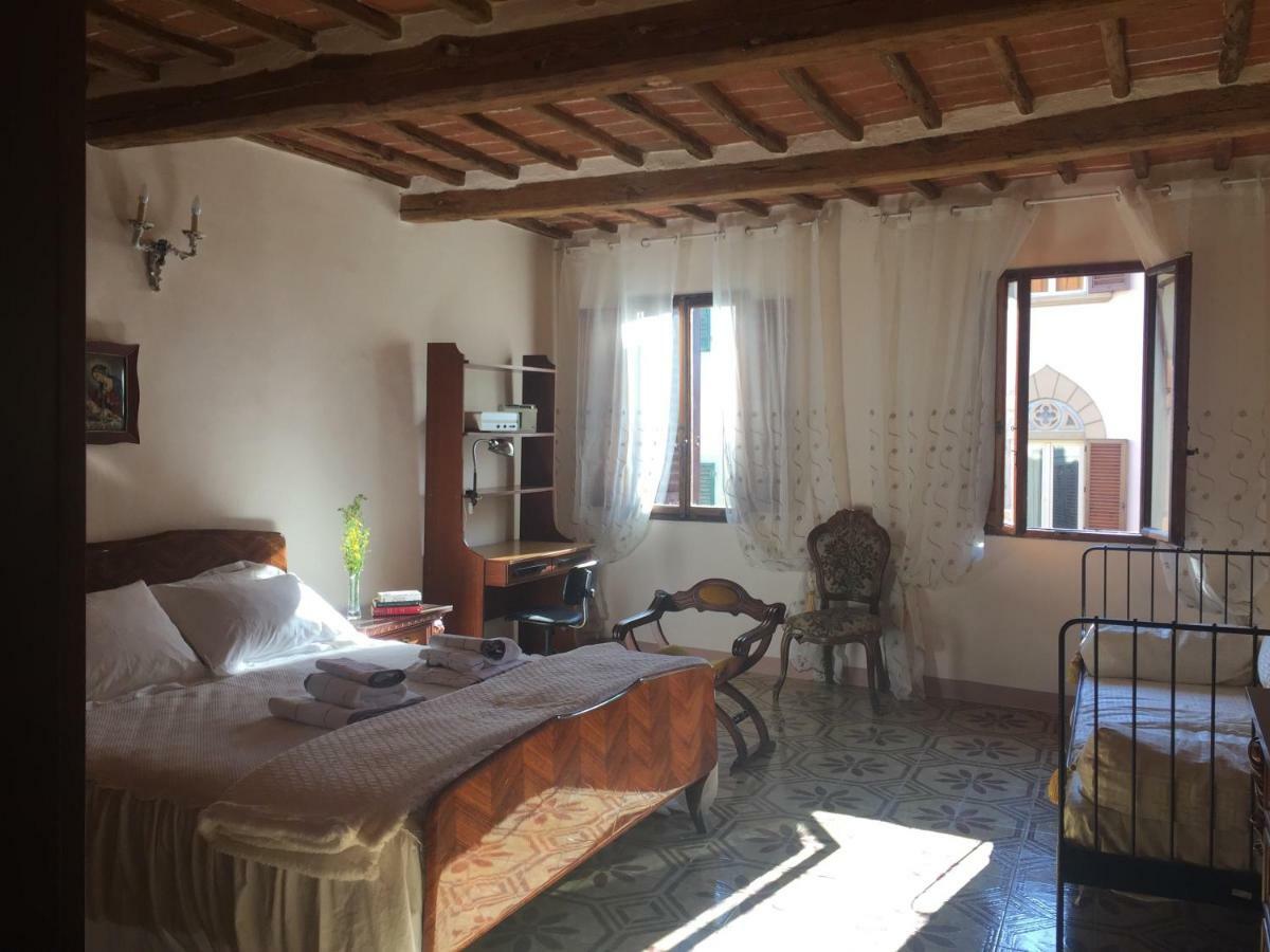 La Casa Di Luigi Apartment Montevarchi Ngoại thất bức ảnh