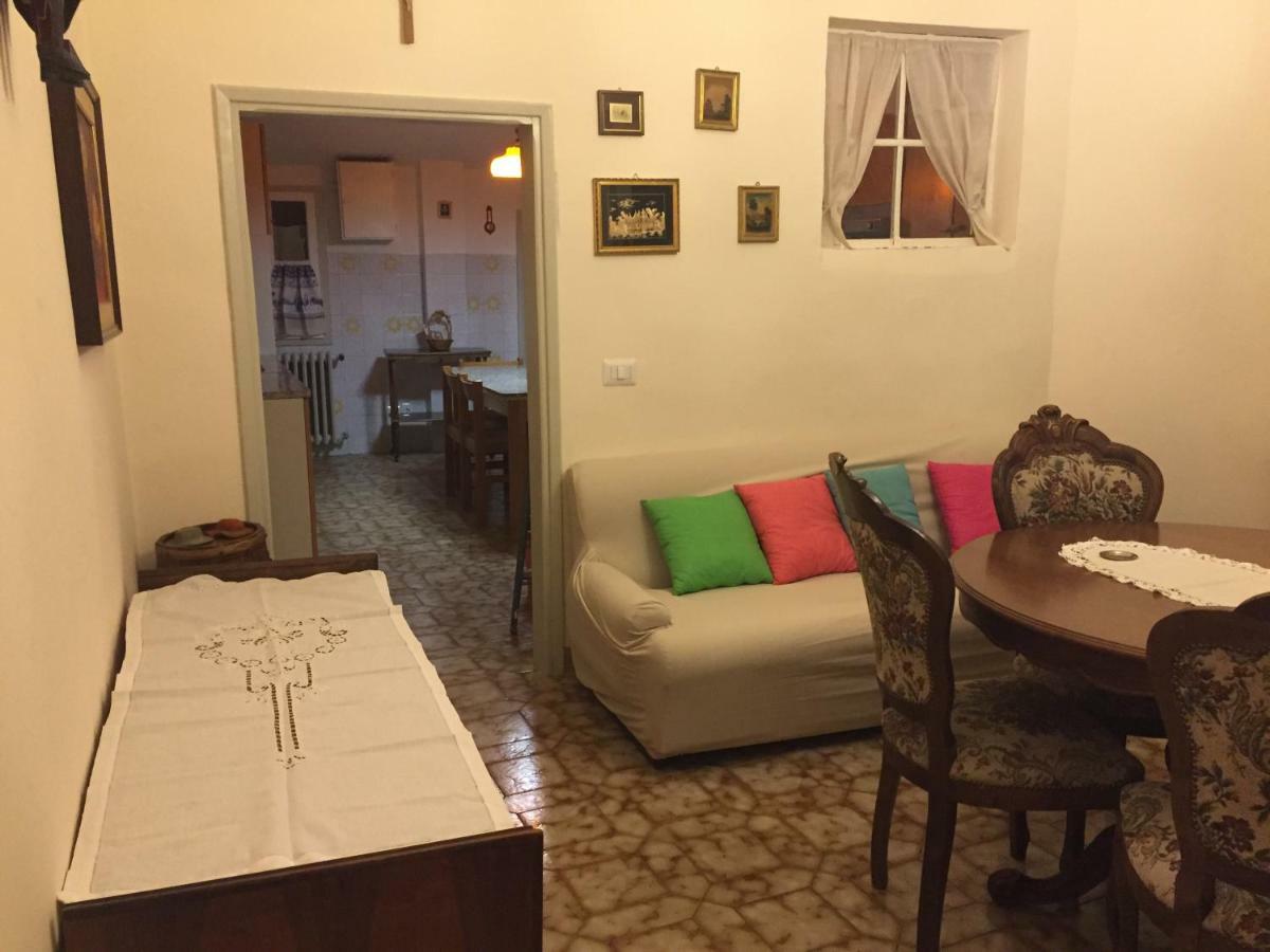 La Casa Di Luigi Apartment Montevarchi Ngoại thất bức ảnh